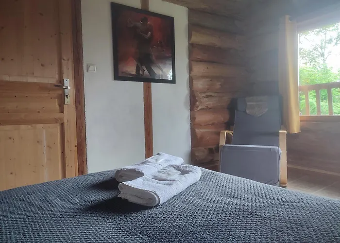 D Hotes La Du Haoure 3*